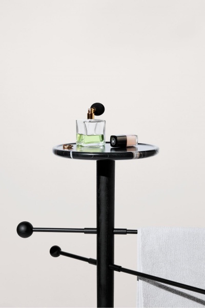 Вешалка для полотенец Momentos черный ясень / мрамор Sahara Noir от интернет-магазина IDODOM.RU