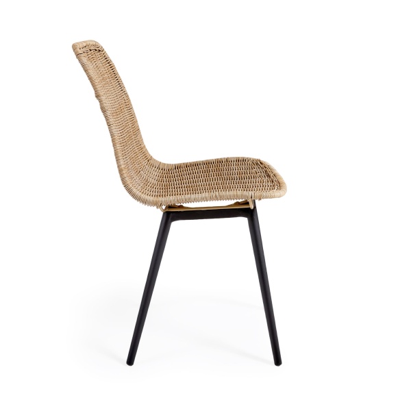 Equal Уличный стул из синтетического ротанга и черного алюминия от интернет-магазина IDODOM.RU