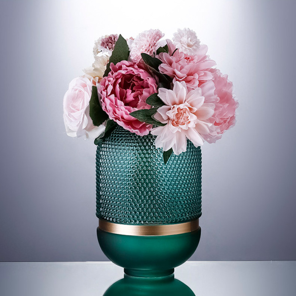 Ваза Cloyd DOTT Vase / выс. 21 см - зелен. стекло (арт.50032) от интернет-магазина IDODOM.RU