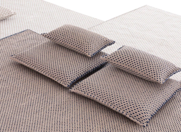 Подушка декоративная Nomad Tuareg blue от интернет-магазина IDODOM.RU