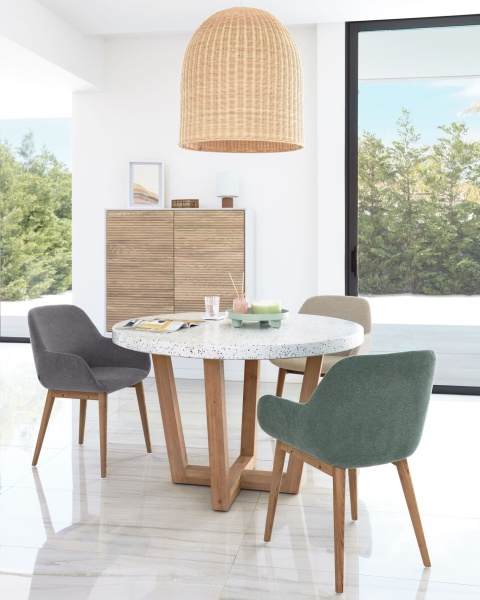 Круглый стол Shanelle на двоих из белого терраццо Ø 120 см от интернет-магазина IDODOM.RU