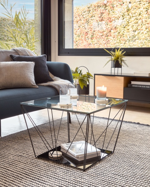 Журнальный столик Tilo 60x60 от интернет-магазина IDODOM.RU