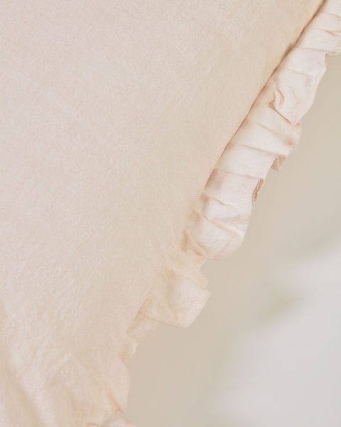 Nacha Чехол для подушки из хлопка и льна розового цвета 45 x 45 см от интернет-магазина IDODOM.RU