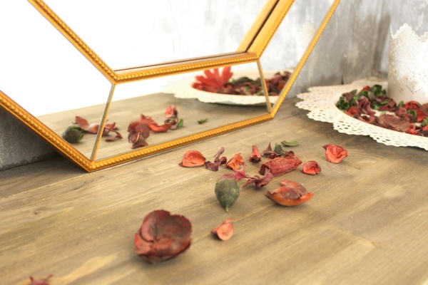 Зеркало Nathalie от интернет-магазина IDODOM.RU