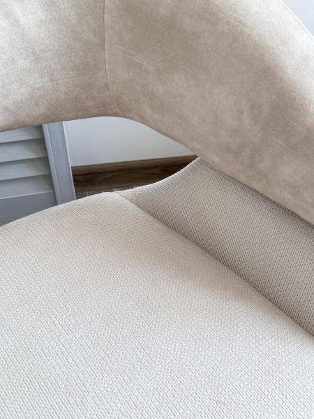 Стул Lotus ткань комби бежевый, поворотно-возвратный механизм 360 градусов от интернет-магазина IDODOM.RU