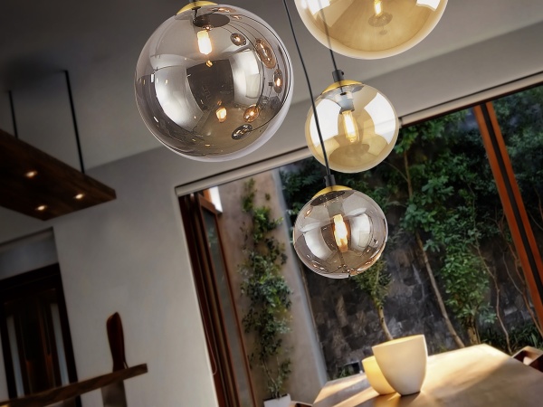 Люстра Dark 5L черный / латунь от интернет-магазина IDODOM.RU