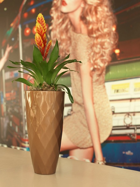 Кашпо Vases Nano матовое оранжевое 28см от интернет-магазина IDODOM.RU