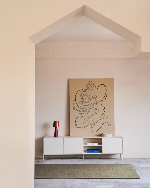 Vedrana Тумба под ТВ 3 дверцы белый лак 195 x 55 см от интернет-магазина IDODOM.RU