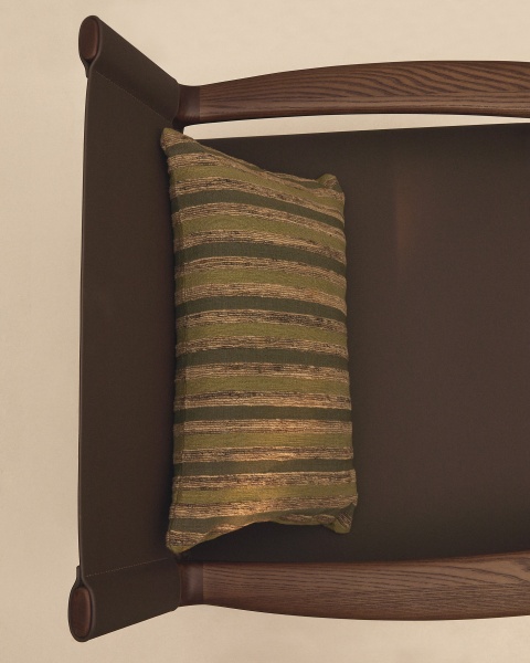 Чехол для подушки Dorevi из жаккарда в зеленую полоску 40 x 60 см от интернет-магазина IDODOM.RU