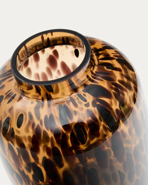 Panth Ваза из коричневого стекла 25,5 см от интернет-магазина IDODOM.RU