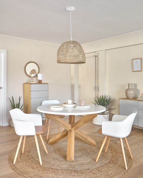 Круглый стол Nori от интернет-магазина IDODOM.RU