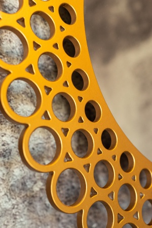 Зеркало Backbone Gold от интернет-магазина IDODOM.RU