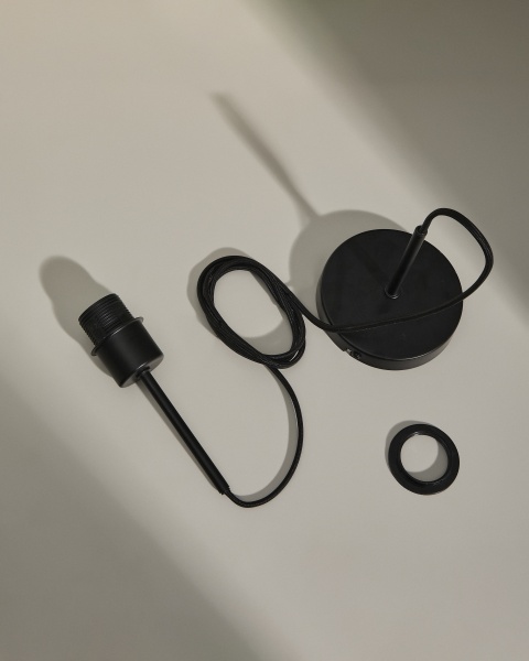 Крепление для металлического потолочного светильника Fulvia с черной отделкой от интернет-магазина IDODOM.RU