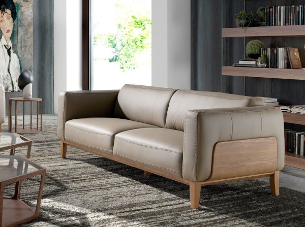 Диван 5353-3P /6029 3-х местный кожаный бежевый с каркасом из ореха от интернет-магазина IDODOM.RU