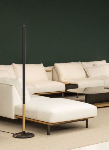 Торшер Linea Uno Black Ash от интернет-магазина IDODOM.RU