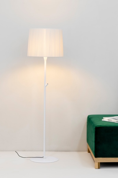 Торшер Samba белый / бежевый от интернет-магазина IDODOM.RU