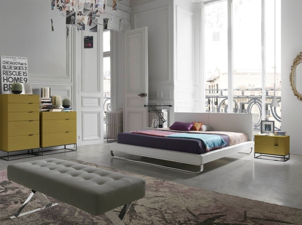 Кровать Color LE133 /7016 обитая кожзаменителем с ножками из полированной стали от интернет-магазина IDODOM.RU