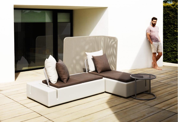 Круглый столик Kes от интернет-магазина IDODOM.RU