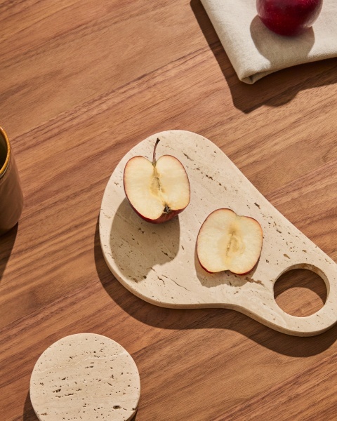 Набор Zera из 4  мраморных подставок бежевого цвета от интернет-магазина IDODOM.RU