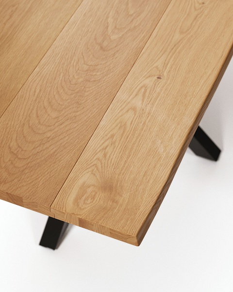 Argo Стол с дубовым шпоном натурального цвета и стальными ножками с черной отделкой 160 x 90 см от интернет-магазина IDODOM.RU