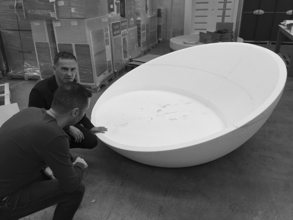 Кровать Ulm круглая LED от интернет-магазина IDODOM.RU