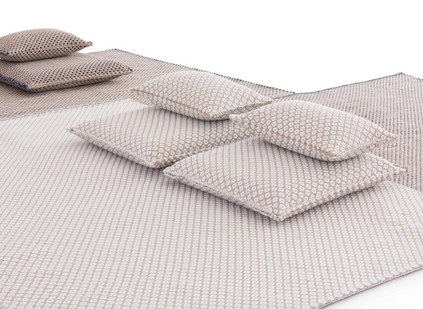 Подушка декоративная Nomad Tuareg white от интернет-магазина IDODOM.RU