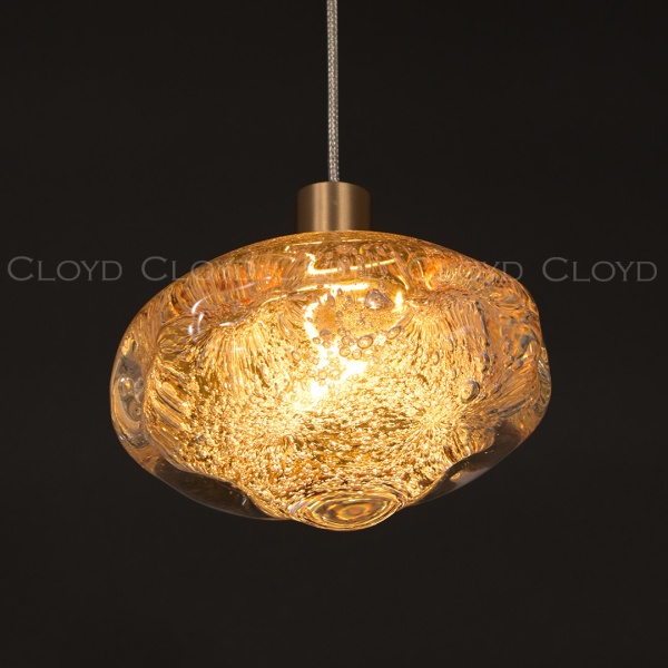 Подвесной светильник Cloyd VOCAL P1 / Ø15 см - латунь - янтарн. стекло (арт.12601) от интернет-магазина IDODOM.RU