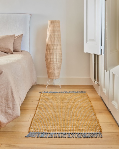 Kamaria большая настольная лампа из ротанга с натуральной отделкой от интернет-магазина IDODOM.RU