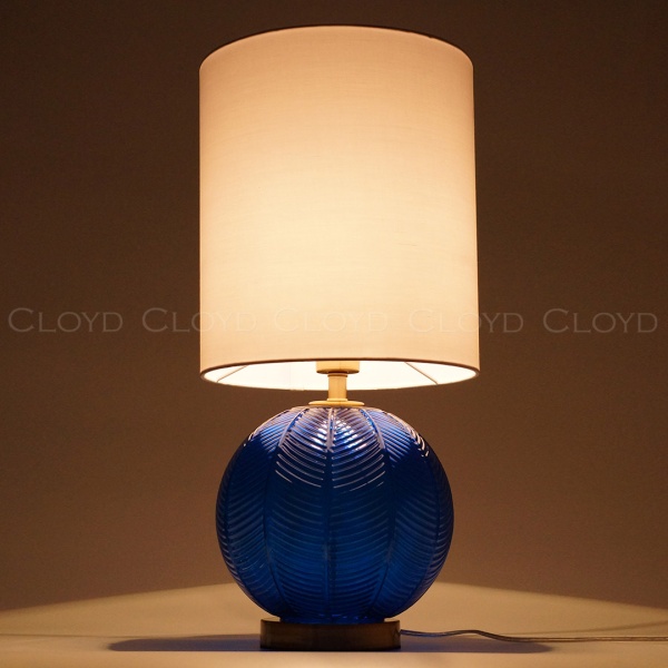 Настольная лампа Cloyd ARBUSS T1 / выс. 61 см - латунь - синее стекло (арт.30120) от интернет-магазина IDODOM.RU