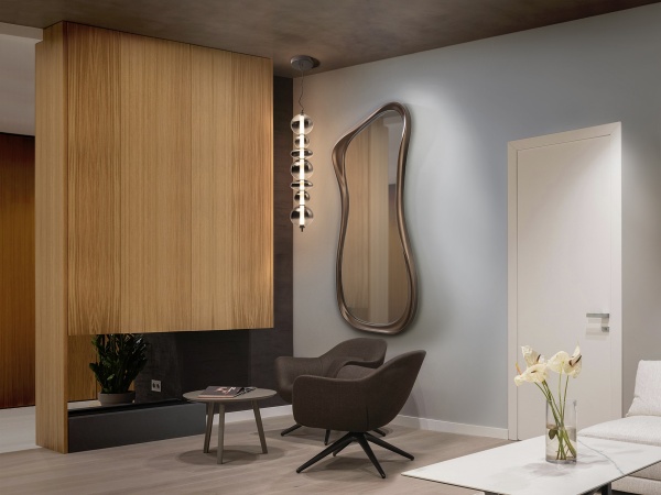 Gina Зеркало настенное темная бронза от интернет-магазина IDODOM.RU