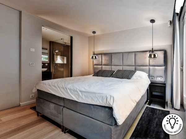 Подвесной светильник Opaz 1L черный/дымчатый D19 от интернет-магазина IDODOM.RU