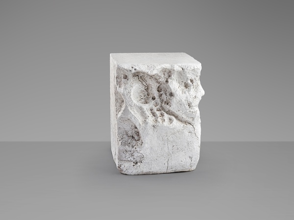 Block Приставной столик белый от интернет-магазина IDODOM.RU