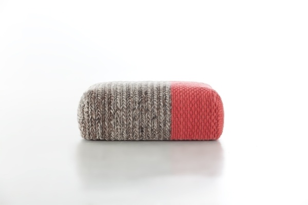 Пуф Mangas Space Plait Coral от интернет-магазина IDODOM.RU