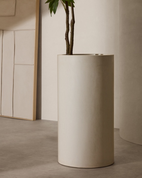 Aiguablava Кашпо из белого цемента Ø 42 см от интернет-магазина IDODOM.RU