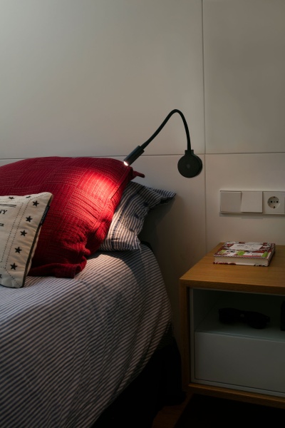 Бра Pixie черное регулируемое от интернет-магазина IDODOM.RU