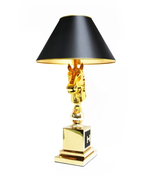 Настольная лампа "Хорс" от интернет-магазина IDODOM.RU