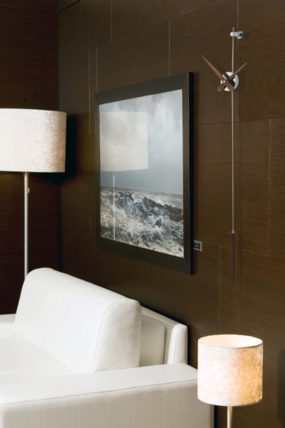 Часы настенные Punto y Coma N от интернет-магазина IDODOM.RU