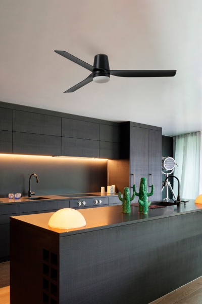 Потолочный вентилятор PUNT TUB M Ш1300MM белый 3 P светлое дерево LED 18W от интернет-магазина IDODOM.RU