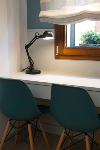 Настольная лампа Baobab (черная) от интернет-магазина IDODOM.RU