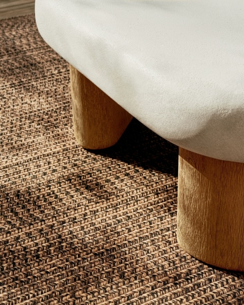 Журнальный столик Labra из цемента и акации 140 x 70 см от интернет-магазина IDODOM.RU