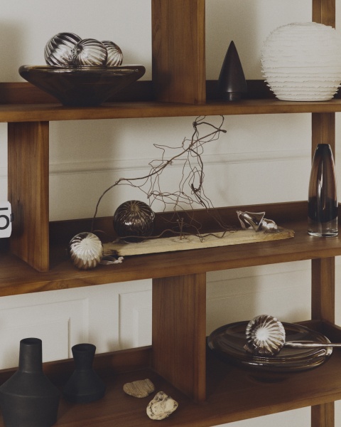 Набор из 2 шаров Oranel из переработанного серебристого стекла диаметром 10 см от интернет-магазина IDODOM.RU