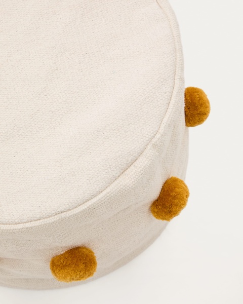 Пуф Manua бежевый с кисточками горчичного цвета, Ø 40 см от интернет-магазина IDODOM.RU