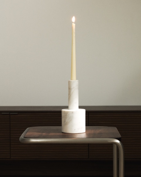 Подсвечник Zalvori из белого мрамора 23 см от интернет-магазина IDODOM.RU