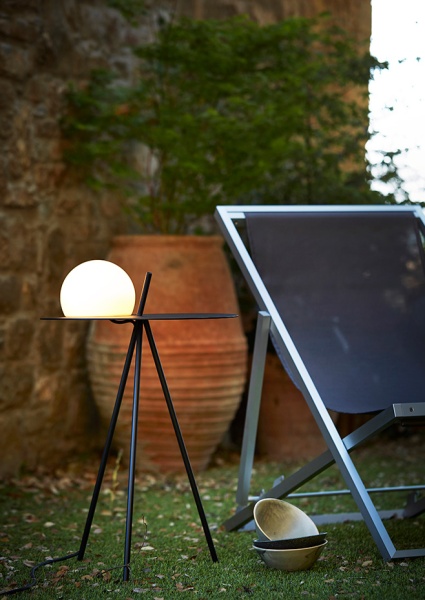 Напольный светильник со столиком Circ CIR_3725 от интернет-магазина IDODOM.RU